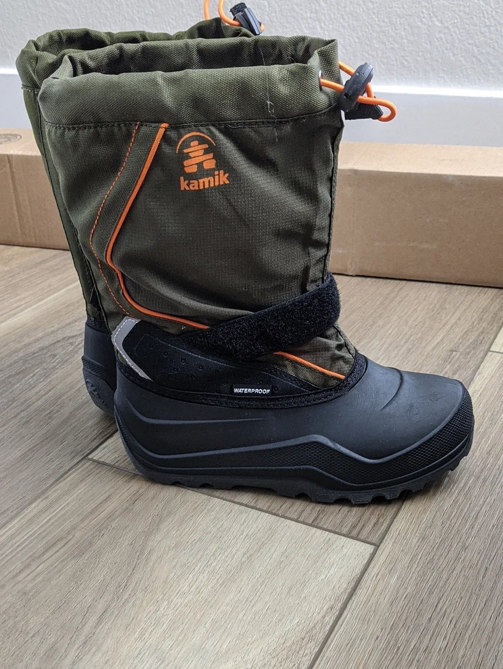 Kamik Size 3 Olive Green and Orange Waterproof Winter Boots